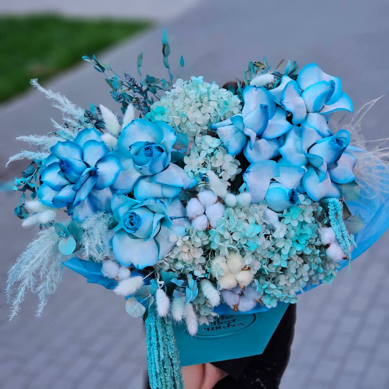 Коробочка сборный микс в голубых оттенках